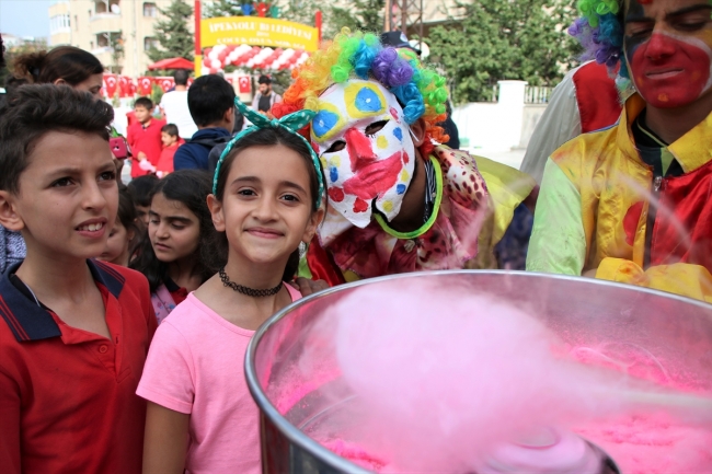 Van'da çocuklar için "oyun sokağı" oluşturuldu